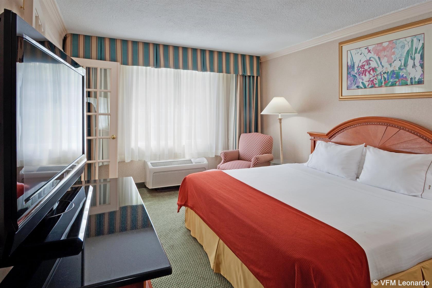 Holiday Inn Express Poughkeepsie By Ihg Exterior photo
