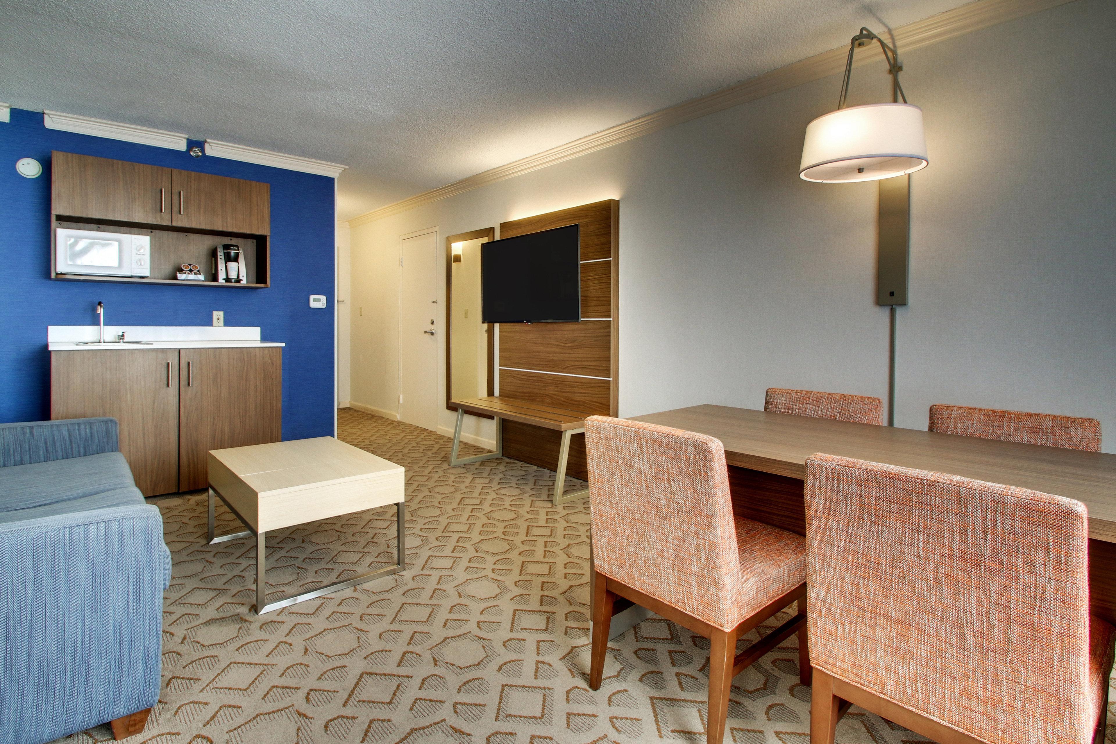 Holiday Inn Express Poughkeepsie By Ihg Exterior photo